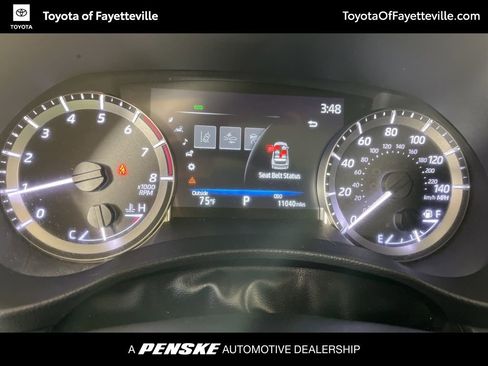 Used 2023 Toyota Highlander XLE image 38