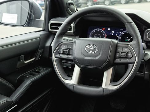New 2026 Toyota 4Runner Limited AWD/4WD image 13