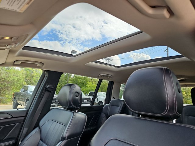Used 2016 Mercedes-Benz GL 450 4MATIC image 16
