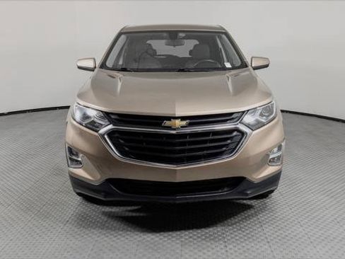 Used 2018 Chevrolet Equinox LT FWD image 12