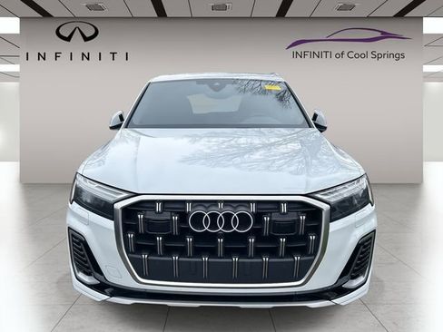Used 2025 Audi Q7 3.0T Premium Plus w/ Premium Plus Package image 2