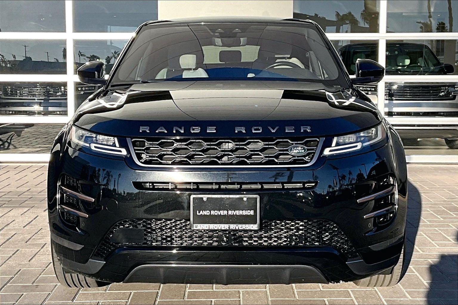 Used 2020 Land Rover Range Rover Evoque R-Dynamic HSE AWD/4WD image 2