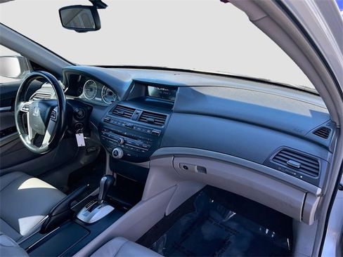Used 2009 Honda Accord EX-L image 27
