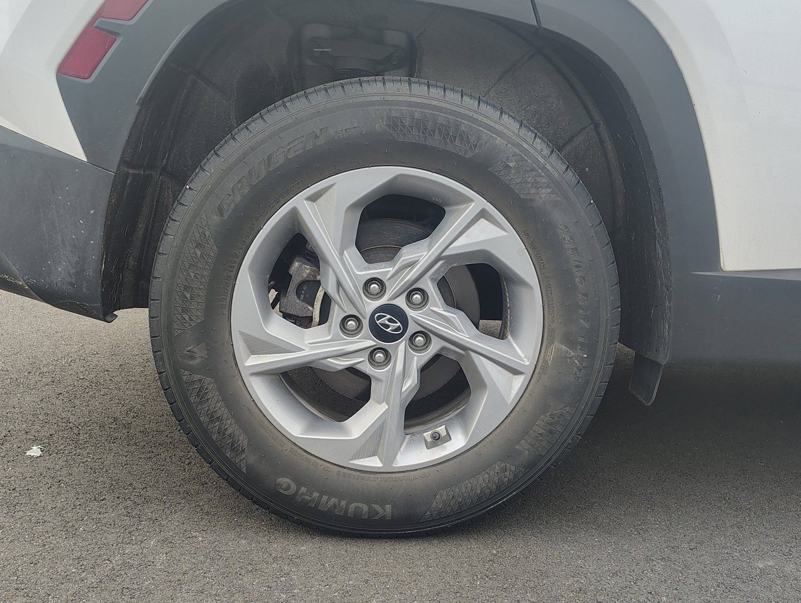 Certified 2023 Hyundai Tucson SEL AWD/4WD image 11