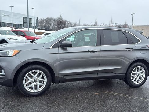 Used 2024 Ford Edge SEL image 13
