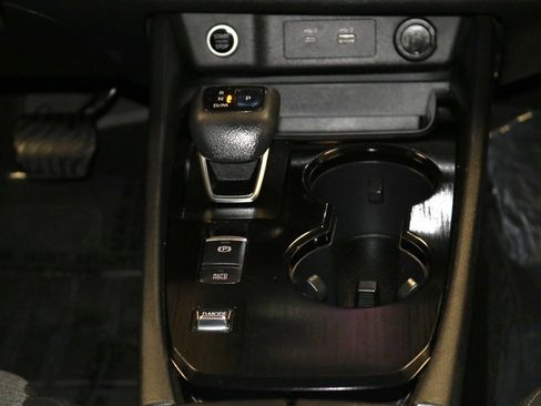 Used 2021 Nissan Rogue S FWD image 48