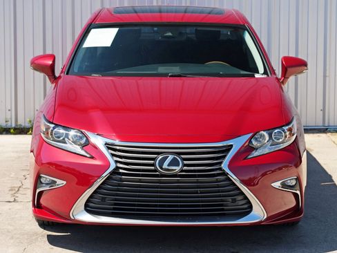 Used 2018 Lexus ES 350 w/ Premier Package image 45