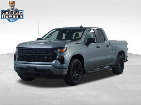 Used 2024 Chevrolet Silverado 1500 Custom w/ Turbomax Blackout Package RWD image 8