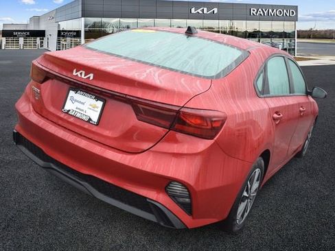 Certified 2024 Kia Forte LXS image 3