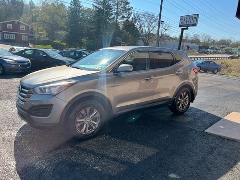 Used 2015 Hyundai Santa Fe Sport image 11