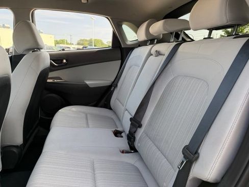 Certified 2023 Hyundai Kona SEL AWD/4WD image 30