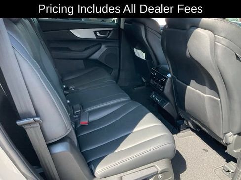 Used 2023 Acura MDX SH-AWD image 21