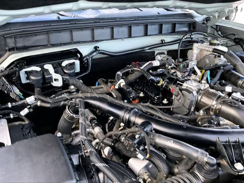 Used 2023 Ford Bronco Black Diamond w/ Sasquatch Package AWD/4WD image 30