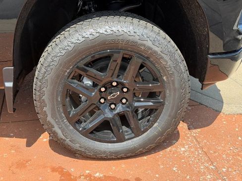 New 2026 Chevrolet Silverado 1500 LT Trail Boss w/ Convenience Package II AWD/4WD image 7