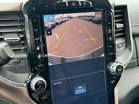 Used 2024 RAM 2500 Laramie image 23