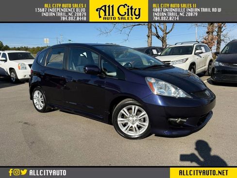 Used 2009 Honda Fit Sport image 1