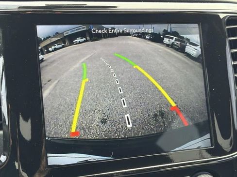 Used 2019 Jeep Grand Cherokee High Altitude RWD image 32