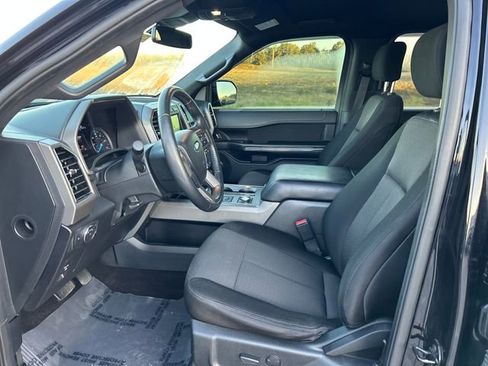 Used 2020 Ford Expedition XLT w/ Cargo Package image 9