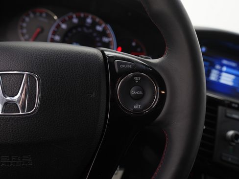 Used 2017 Honda Accord Sport Special Edition image 24