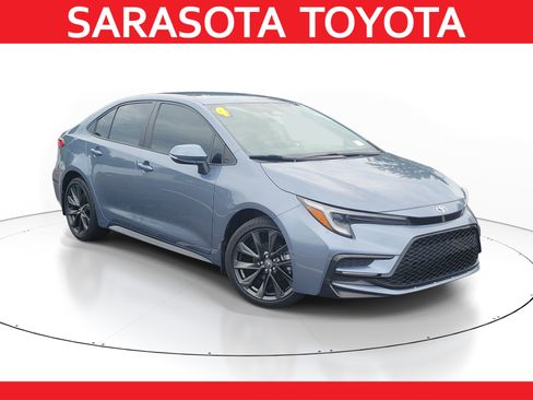 Used 2024 Toyota Corolla SE FWD image 1