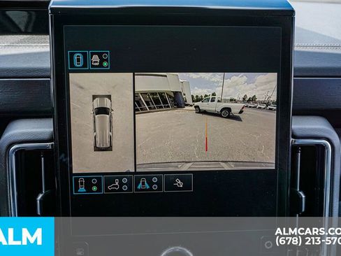 Used 2025 GMC Yukon XL Denali image 38