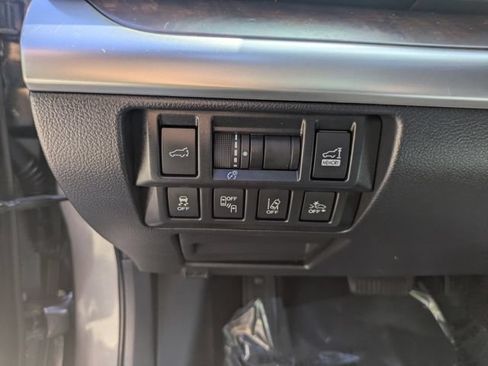 Used 2019 Subaru Outback 2.5i Limited AWD/4WD image 23