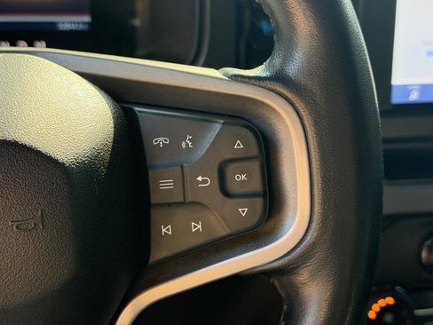 Used 2023 Ford Bronco Black Diamond AWD/4WD image 17
