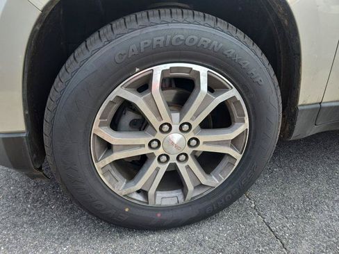 Used 2013 GMC Acadia SLT FWD image 6