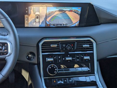 New 2026 Nissan Armada SL image 11