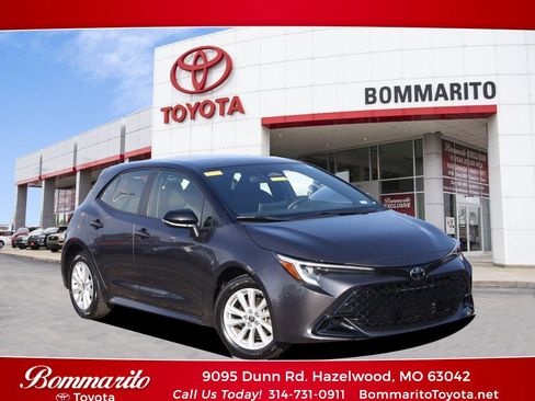 Certified 2023 Toyota Corolla SE image 1