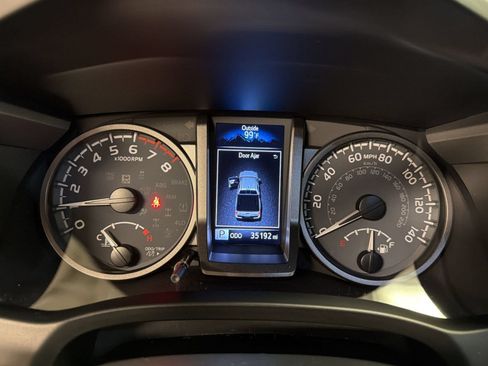 Used 2021 Toyota Tacoma TRD Sport RWD image 24