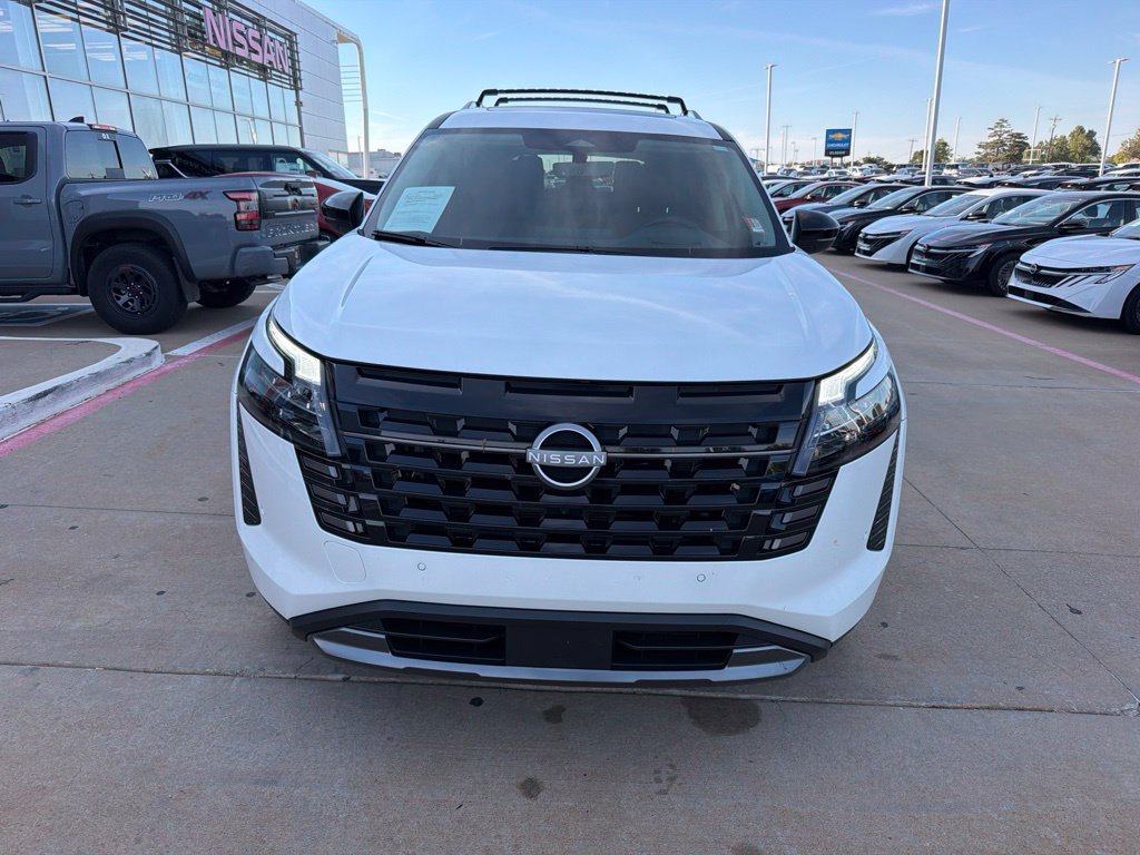 Used 2026 Nissan Pathfinder Platinum w/ Cargo Package AWD/4WD image 8