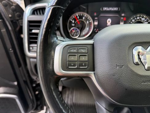 Used 2019 RAM 2500 Laramie w/ Night Edition AWD/4WD image 25