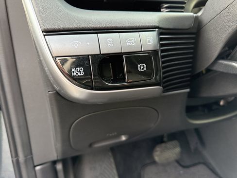 Used 2025 Hyundai Ioniq 5 SEL image 19