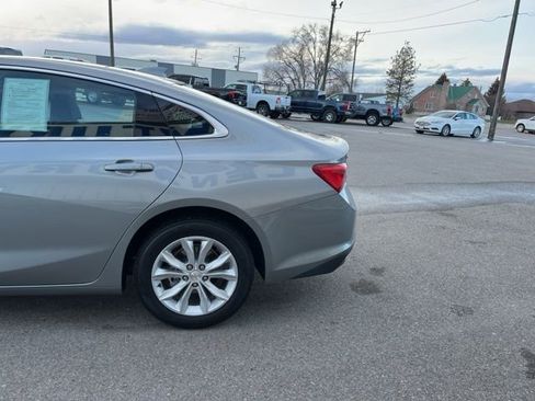 Used 2025 Chevrolet Malibu LT image 6