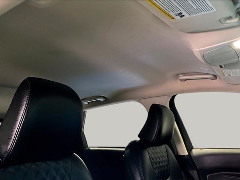Used 2024 Ford Edge Titanium AWD/4WD image 27