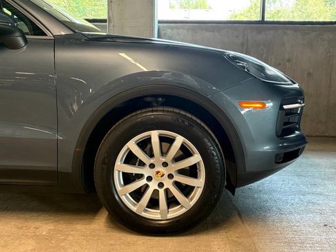 Certified 2020 Porsche Cayenne AWD/4WD image 11