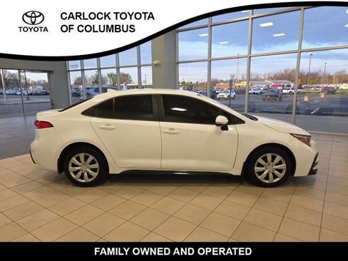 Used 2024 Toyota Corolla SE image 6