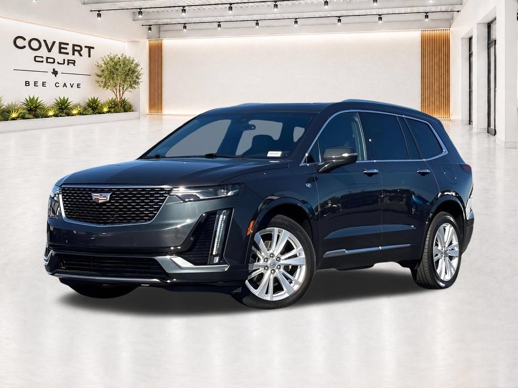 Used 2023 Cadillac XT6 Premium Luxury AWD/4WD image 10