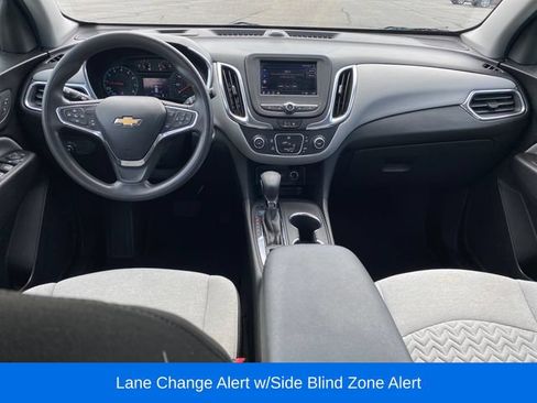 Used 2022 Chevrolet Equinox LS w/ Driver Confidence II Package AWD/4WD image 5