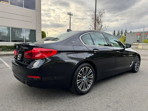 Used 2018 BMW 530e xDrive AWD/4WD image 11