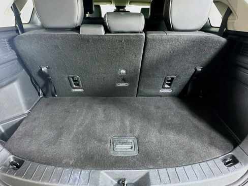 Used 2025 MAZDA CX-90 3.3 Turbo w/ Preferred Package image 30