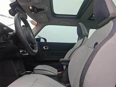 Used 2025 MINI Cooper S image 13