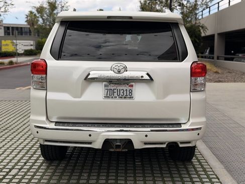 Used 2010 Toyota 4Runner SR5 AWD/4WD image 6