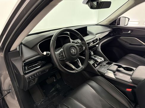 Used 2022 Acura MDX SH-AWD w/ Advance Package image 4
