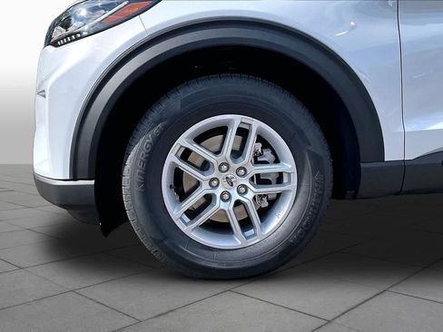 New 2026 Ford Explorer Active RWD image 12