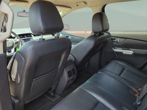 Used 2014 Ford Edge SEL w/ Equipment Group 204A FWD image 12