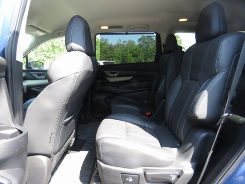 Used 2022 Subaru Ascent Limited image 21