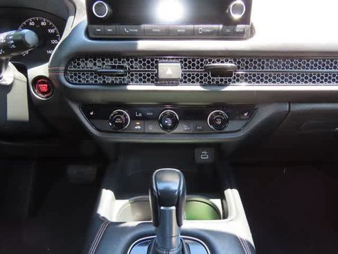 Used 2023 Honda HR-V Sport image 21