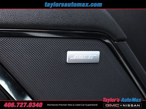 Used 2024 GMC Sierra 1500 AT4 image 32